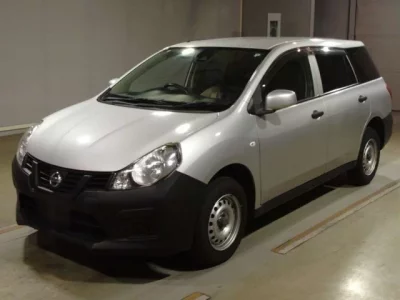 Nissan AD