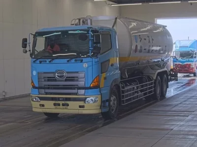 Hino PROFIA