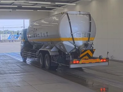 Hino PROFIA