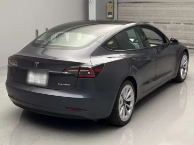 Tesla MODEL3