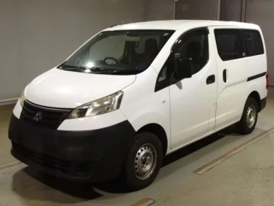 Mitsubishi DELICA