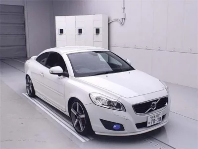 Volvo C70 SERIES