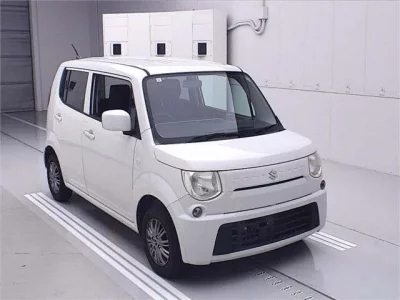 Suzuki MRWAGON