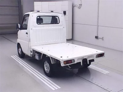 Nissan CLIPPER TRUCK