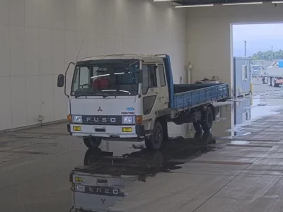 Mitsubishi FUSO FIGHTER