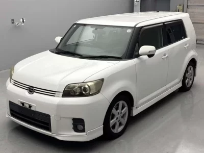 Toyota COROLLA RUMION