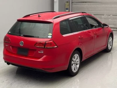 Volkswagen GOLF VARIANT