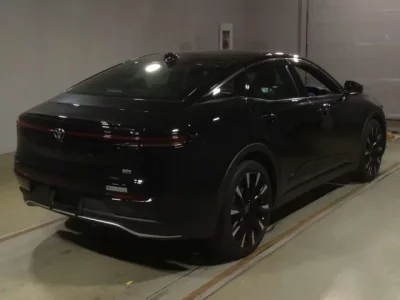 Toyota CROWN CROSSOVER