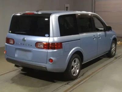 Nissan LAFESTA