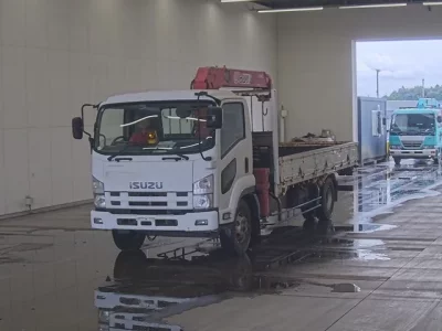 Isuzu FORWARD