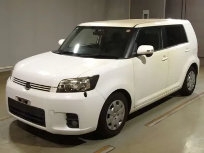 Toyota COROLLA RUMION