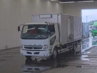 Mitsubishi FUSO FIGHTER