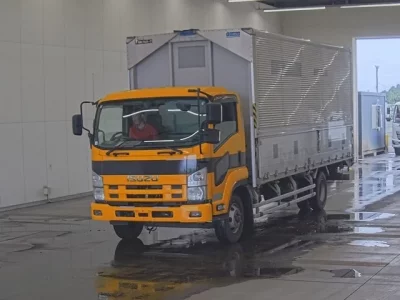 Isuzu FORWARD