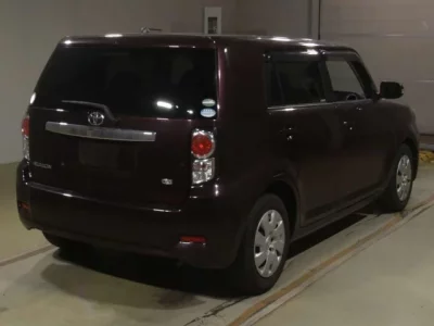 Toyota COROLLA RUMION