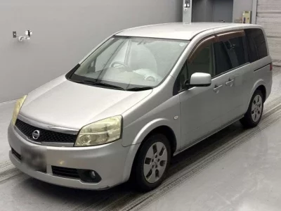 Nissan LAFESTA