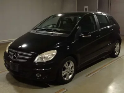 Mercedes-Benz B CLASS