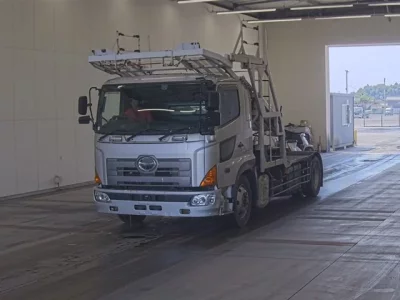 Hino PROFIA