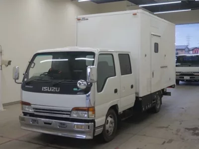 Isuzu ELF