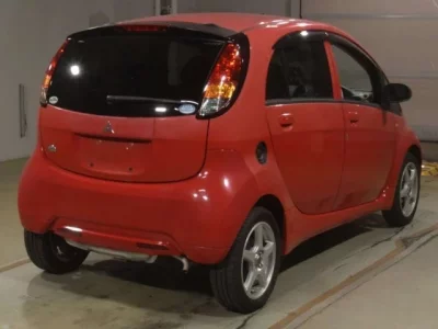 Mitsubishi I