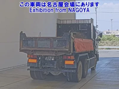Nissan TRUCK