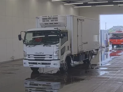 Isuzu FORWARD