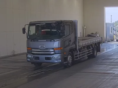 Nissan CONDOR