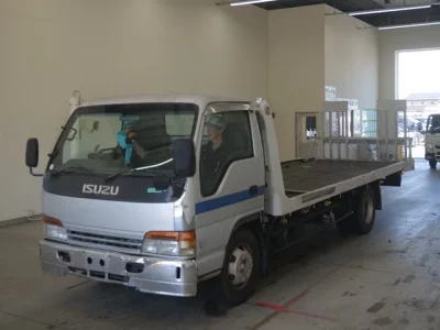 Isuzu ELF