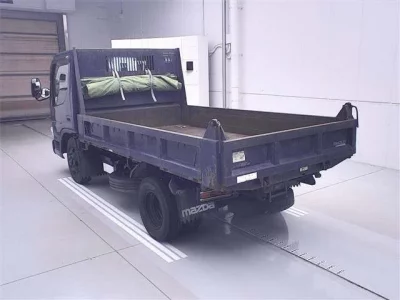 Mazda TITAN
