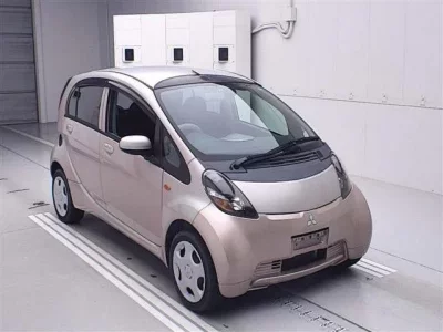 Mitsubishi I
