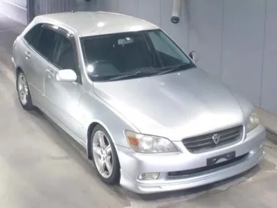 Toyota ALTEZZA WAGON