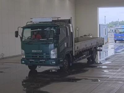 Isuzu FORWARD