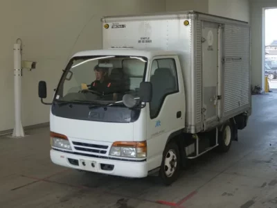 Isuzu ELF