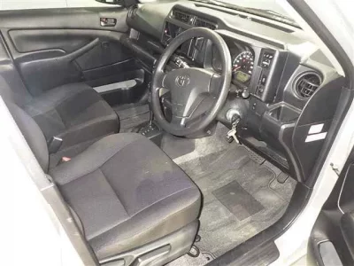 Toyota SUCCEED