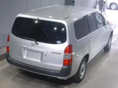 Toyota SUCCEED