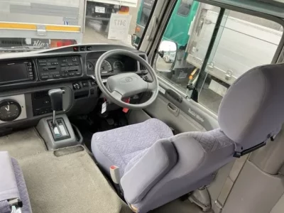 Toyota COASTER