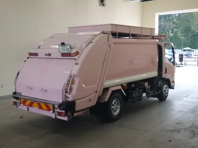 Isuzu ELF