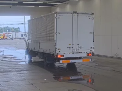Mitsubishi FUSO FIGHTER