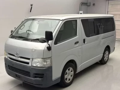 Toyota REGIUS ACE VAN