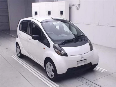 Mitsubishi I