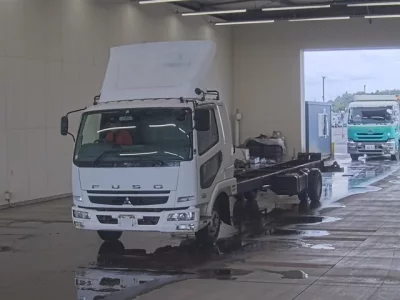 Mitsubishi FUSO FIGHTER