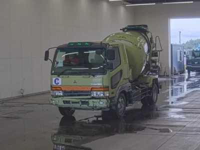 Mitsubishi FUSO FIGHTER