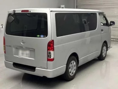 Toyota REGIUS ACE VAN
