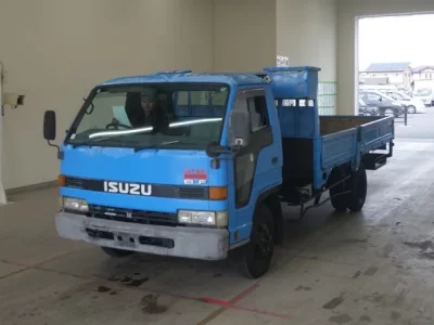 Isuzu ELF
