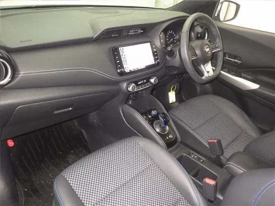Nissan KIX