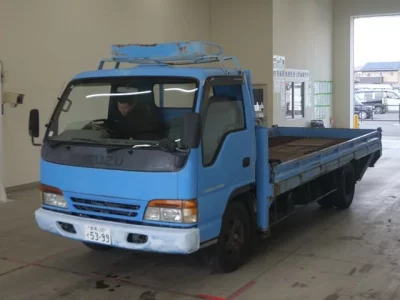 Isuzu ELF