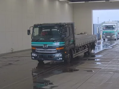 Nissan CONDOR