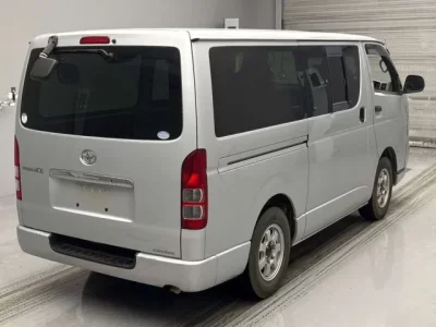 Toyota REGIUS ACE VAN