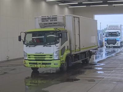 Isuzu FORWARD
