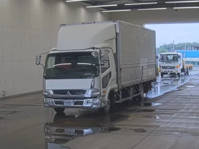 Mitsubishi FUSO FIGHTER