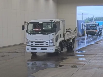 Isuzu FORWARD